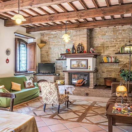 Giuncheto-1 By Interhome *